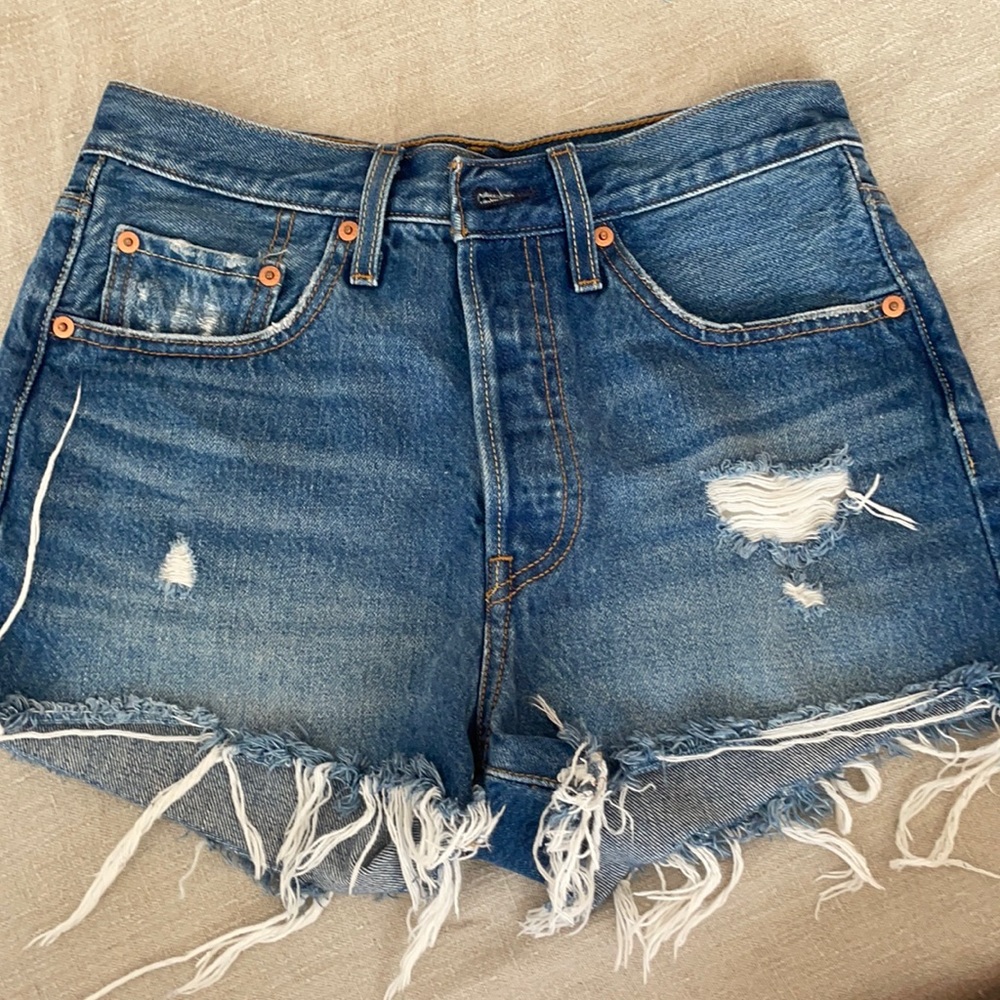 Levis high waisted shorts